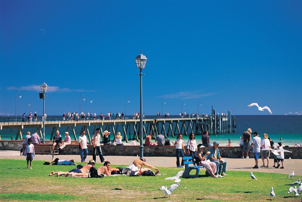 Glenelg Holiday Apartments-Ellis Adelaide Exterior foto